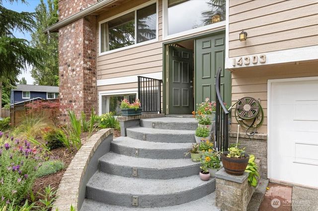 14303 102nd Avenue NE, Kirkland, WA 98034