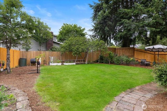 14303 102nd Avenue NE, Kirkland, WA 98034