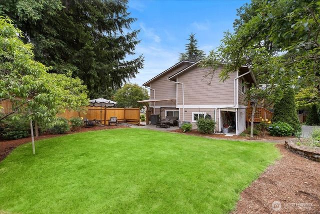 14303 102nd Avenue NE, Kirkland, WA 98034