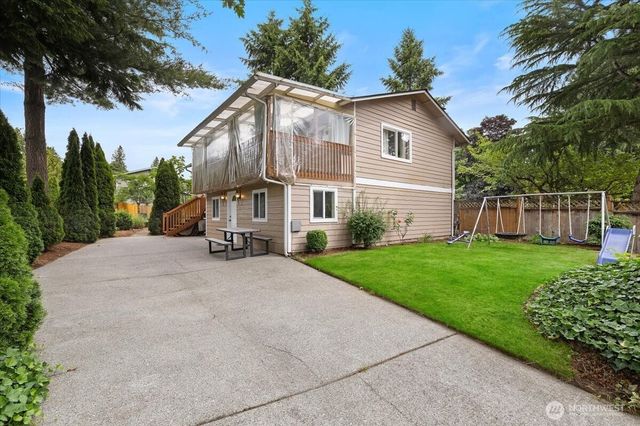 14303 102nd Avenue NE, Kirkland, WA 98034