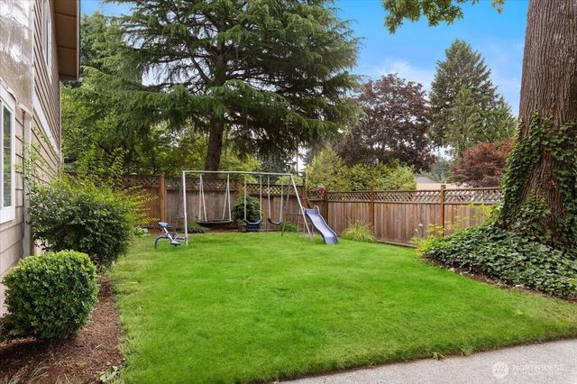 14303 102nd Avenue NE, Kirkland, WA 98034