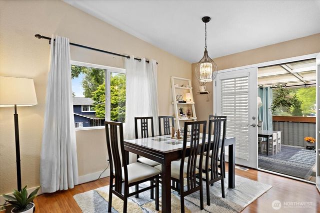 14303 102nd Avenue NE, Kirkland, WA 98034