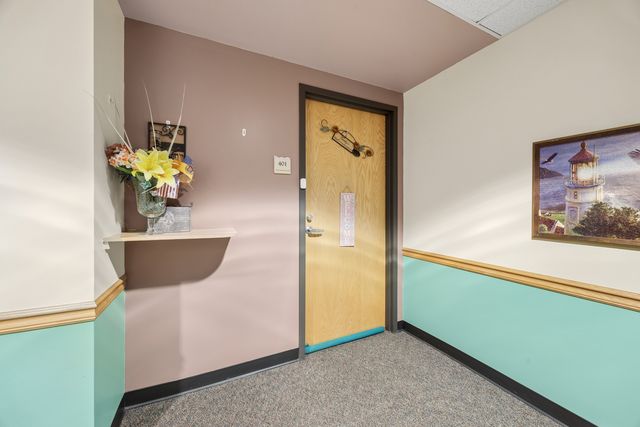 9355 Irving Park Road 401, Schiller Park, IL 60176