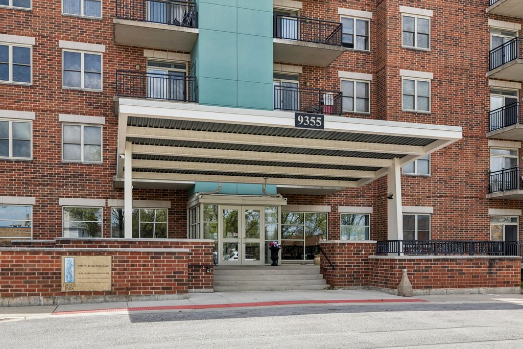 9355 Irving Park Road 401, Schiller Park, IL 60176