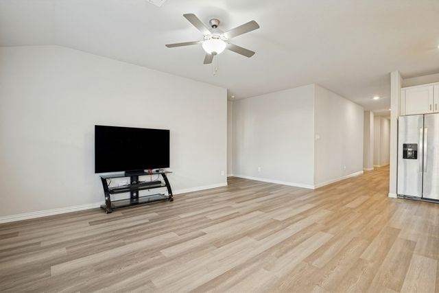 753 Poppy Lane, Lavon, TX 75166