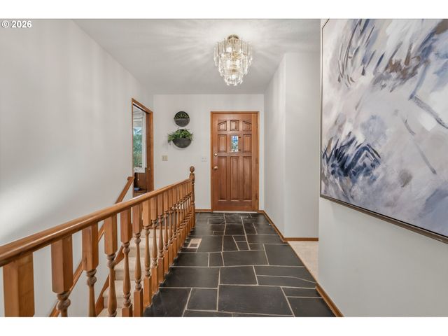 12015 Nw DUMAR Ln, Portland, OR 97229