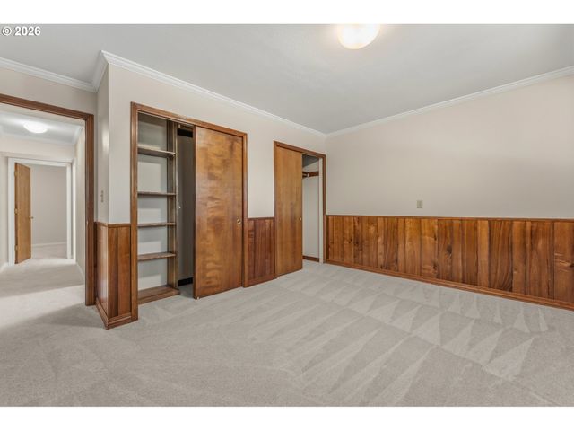 12015 Nw DUMAR Ln, Portland, OR 97229