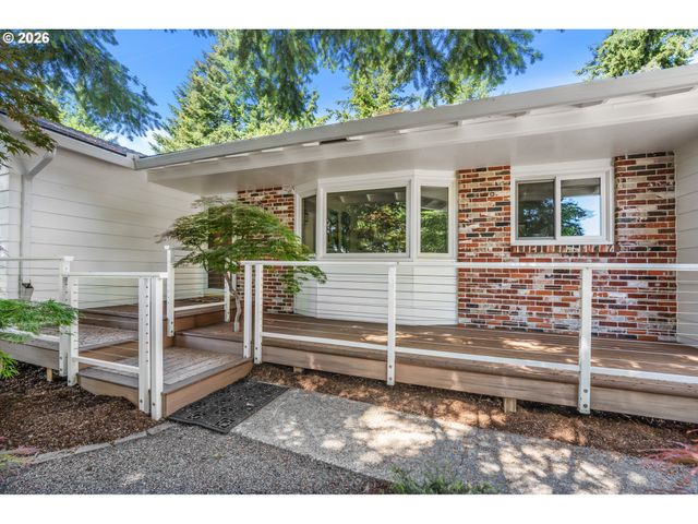 12015 Nw DUMAR Ln, Portland, OR 97229