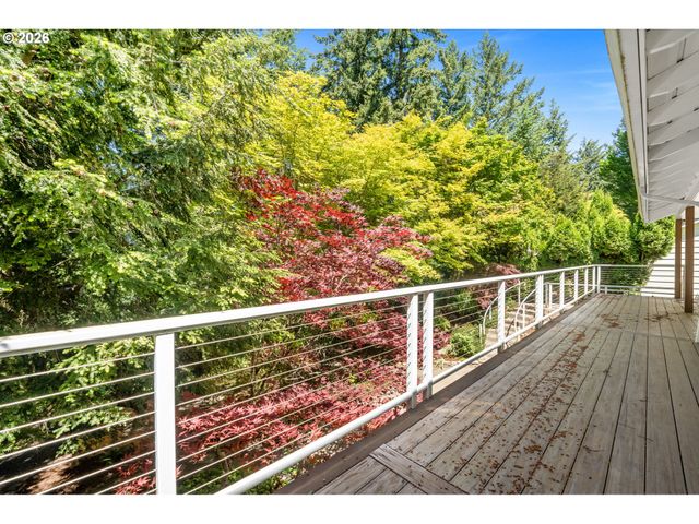 12015 Nw DUMAR Ln, Portland, OR 97229