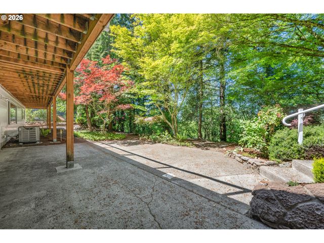 12015 Nw DUMAR Ln, Portland, OR 97229