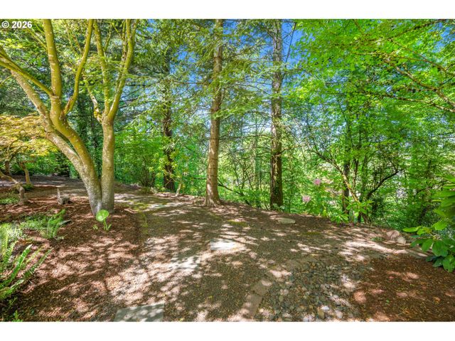 12015 Nw DUMAR Ln, Portland, OR 97229