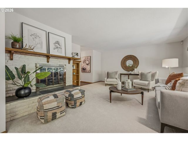 12015 Nw DUMAR Ln, Portland, OR 97229