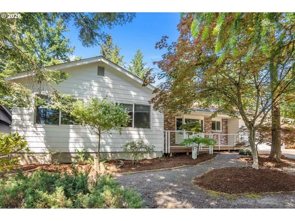 12015 Nw DUMAR Ln, Portland, OR 97229