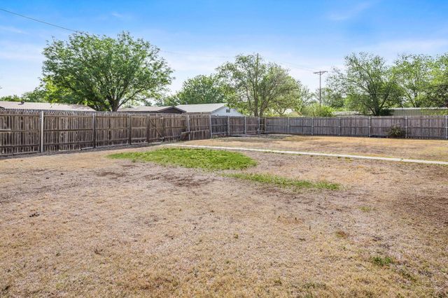 2828 ARMAND Street, Amarillo, TX 79110