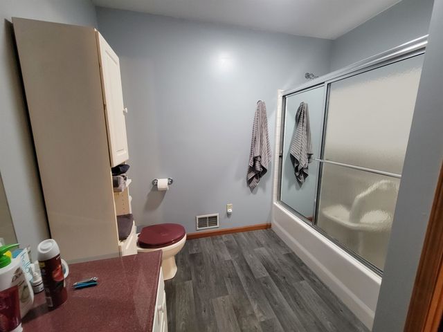 641 Briarwood Drive, Vassar, MI 48768