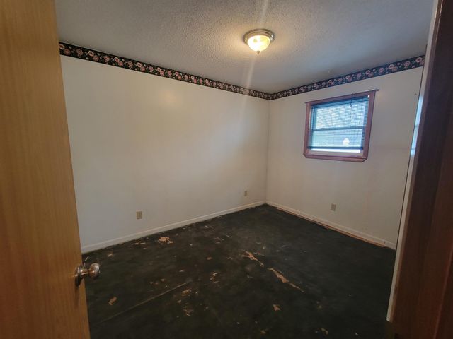 641 Briarwood Drive, Vassar, MI 48768