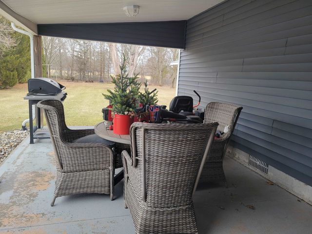 641 Briarwood Drive, Vassar, MI 48768