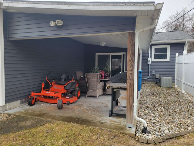 641 Briarwood Drive, Vassar, MI 48768