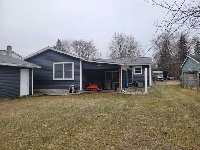 641 Briarwood Drive, Vassar, MI 48768