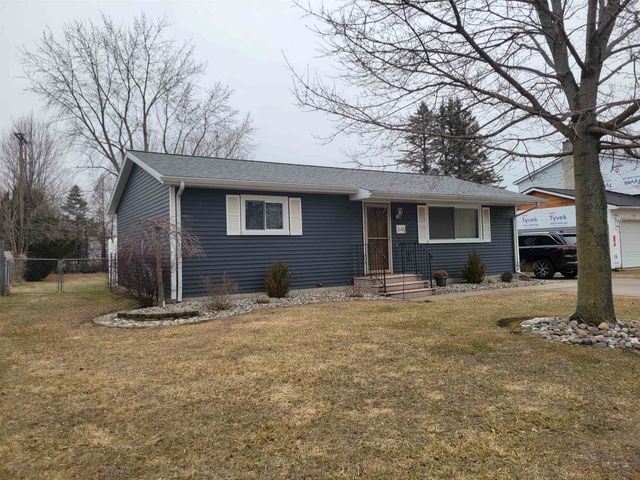 641 Briarwood Drive, Vassar, MI 48768