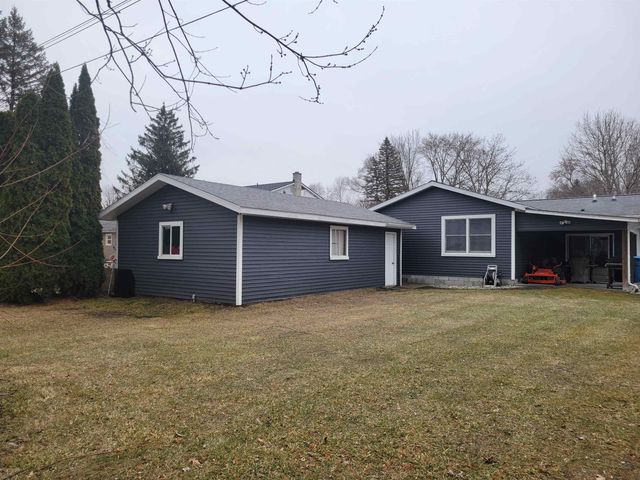 641 Briarwood Drive, Vassar, MI 48768