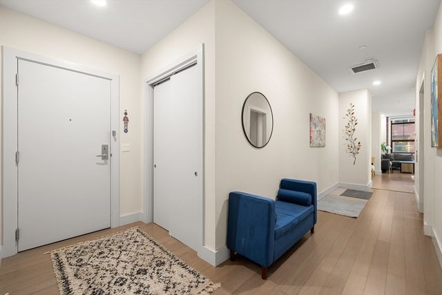 121-127 Portland St 307, Boston, MA 02114