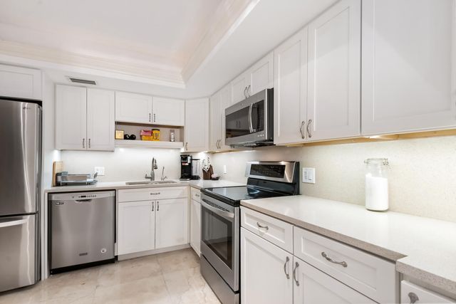 3610 S OCEAN Boulevard 310, South Palm Beach, FL 33480