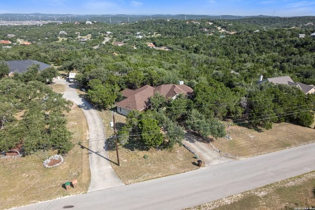 31327 Tres Lomas, Bulverde, TX 78163
