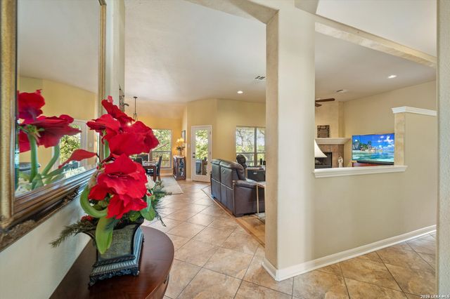 31327 Tres Lomas, Bulverde, TX 78163
