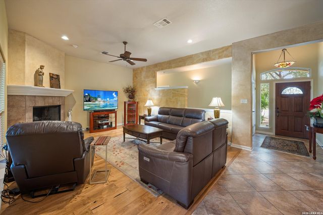 31327 Tres Lomas, Bulverde, TX 78163