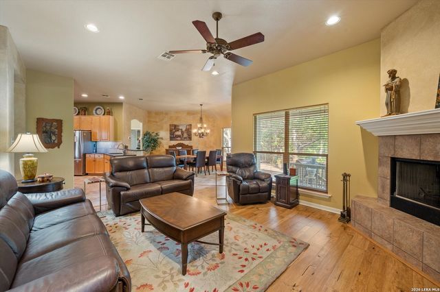 31327 Tres Lomas, Bulverde, TX 78163