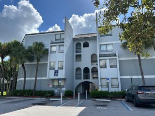 2000 N Congress Avenue 411, West Palm Beach, FL 33401