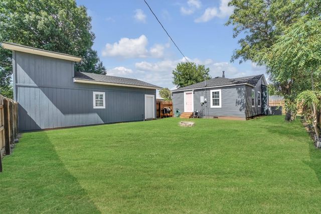 1709 Oklahoma Drive, Altus, OK 73521
