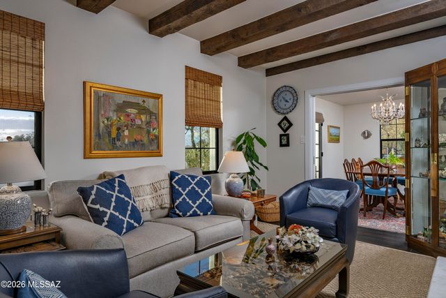 2835 N Calle Ladera, Tucson, AZ 85715