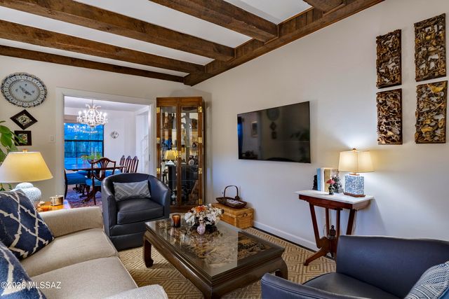 2835 N Calle Ladera, Tucson, AZ 85715