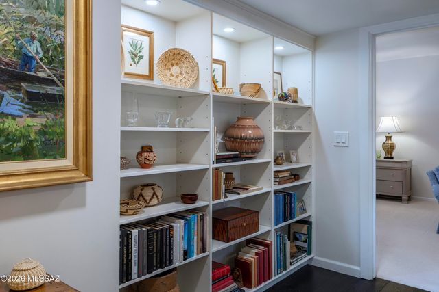 2835 N Calle Ladera, Tucson, AZ 85715