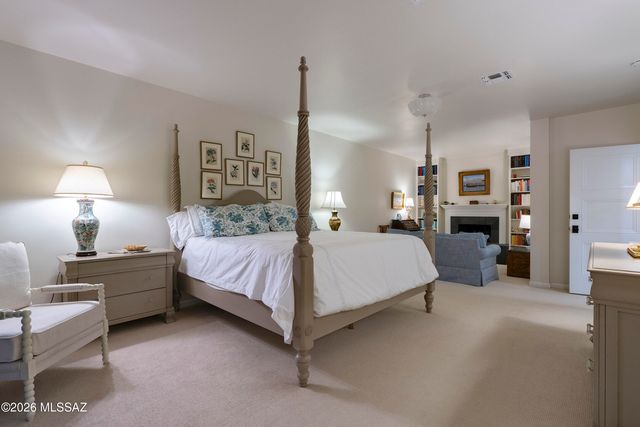 2835 N Calle Ladera, Tucson, AZ 85715