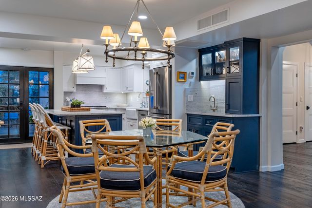 2835 N Calle Ladera, Tucson, AZ 85715