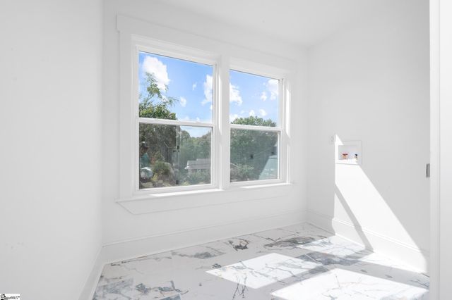 107 Mary Street, Greenville, SC 29611