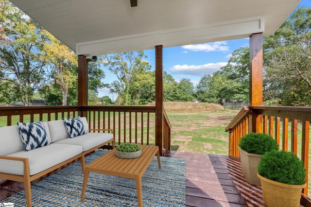 107 Mary Street, Greenville, SC 29611