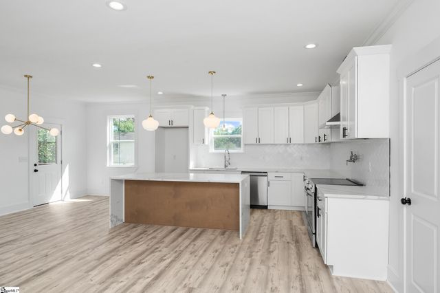 107 Mary Street, Greenville, SC 29611