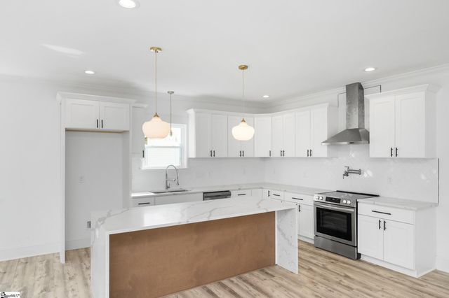 107 Mary Street, Greenville, SC 29611