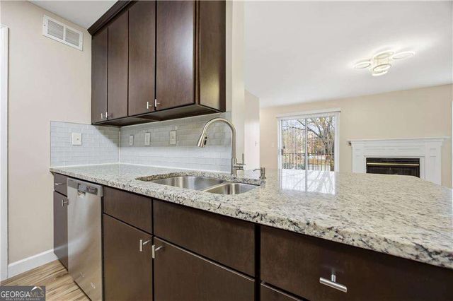 120 Granville Court, Atlanta, GA 30328