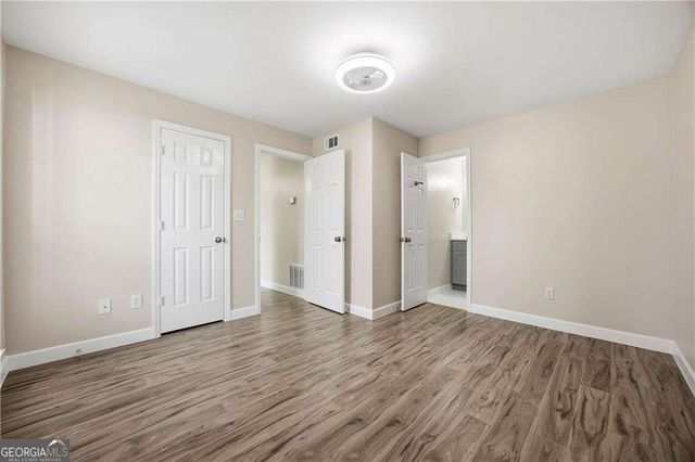 120 Granville Court, Atlanta, GA 30328