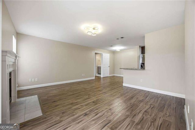 120 Granville Court, Atlanta, GA 30328