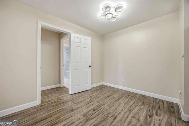 120 Granville Court, Atlanta, GA 30328