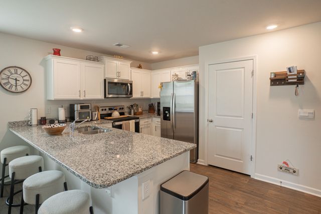 1840 Wildhorse Drive, Sumter, SC 29153