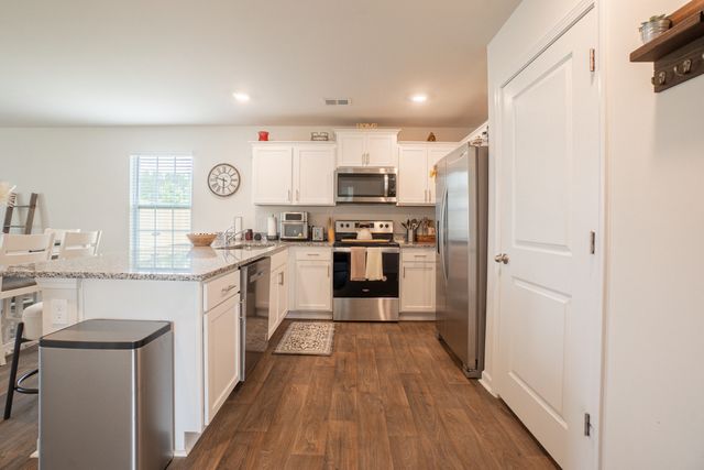 1840 Wildhorse Drive, Sumter, SC 29153