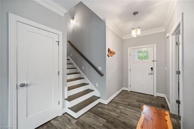 7527 Swaney Road, Browns Summit, NC 27214