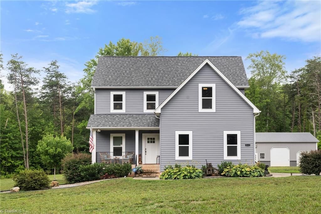 7527 Swaney Road, Browns Summit, NC 27214